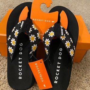 NWT Rocket Dog Flip Flops - Sunflower